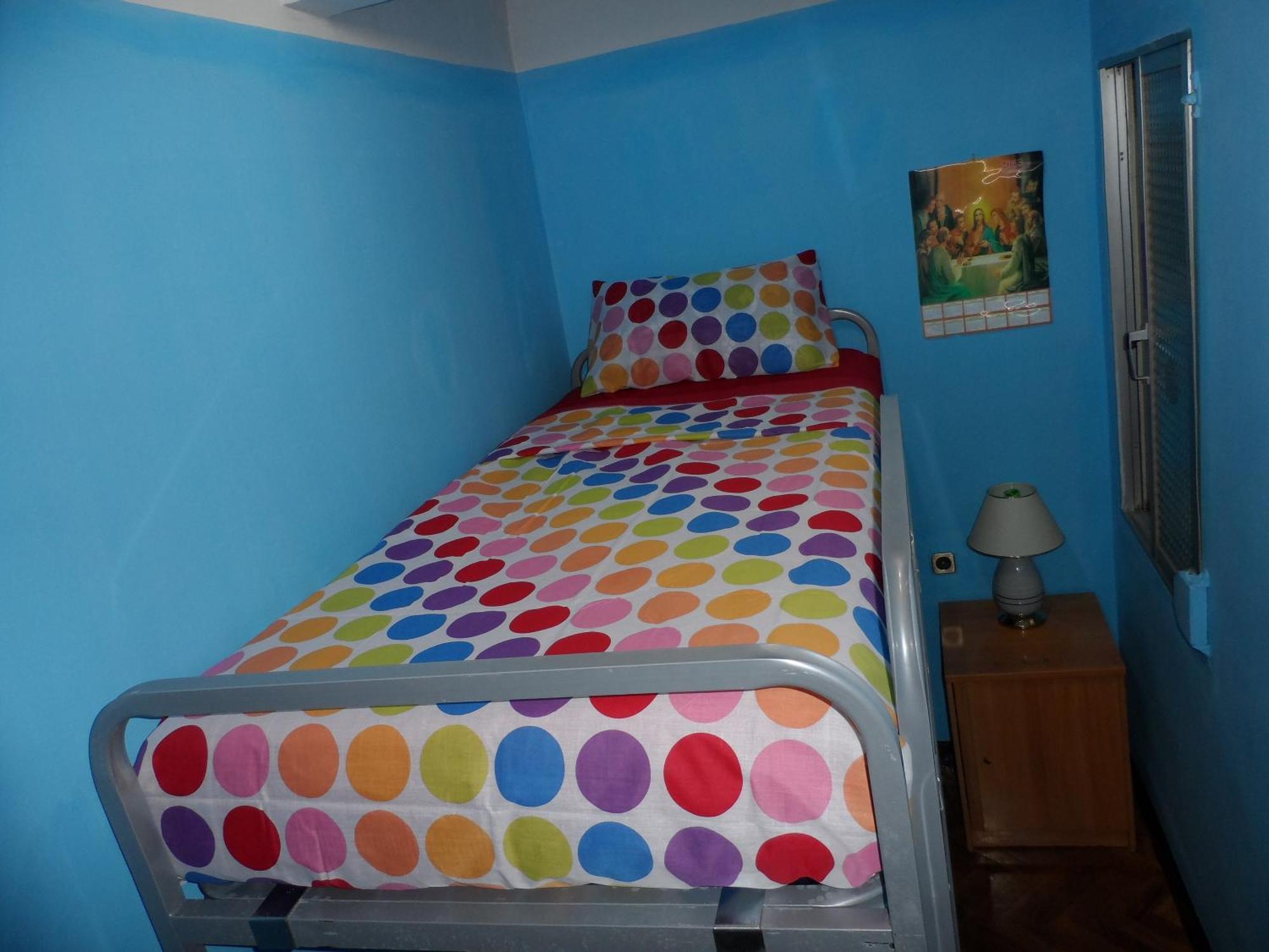 Cheap Booking Rooms โอสปิตาเล็ต เดอ โยเบรกัต ห้อง รูปภาพ